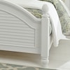 Liberty Furniture Summer House Queen Poster Bed