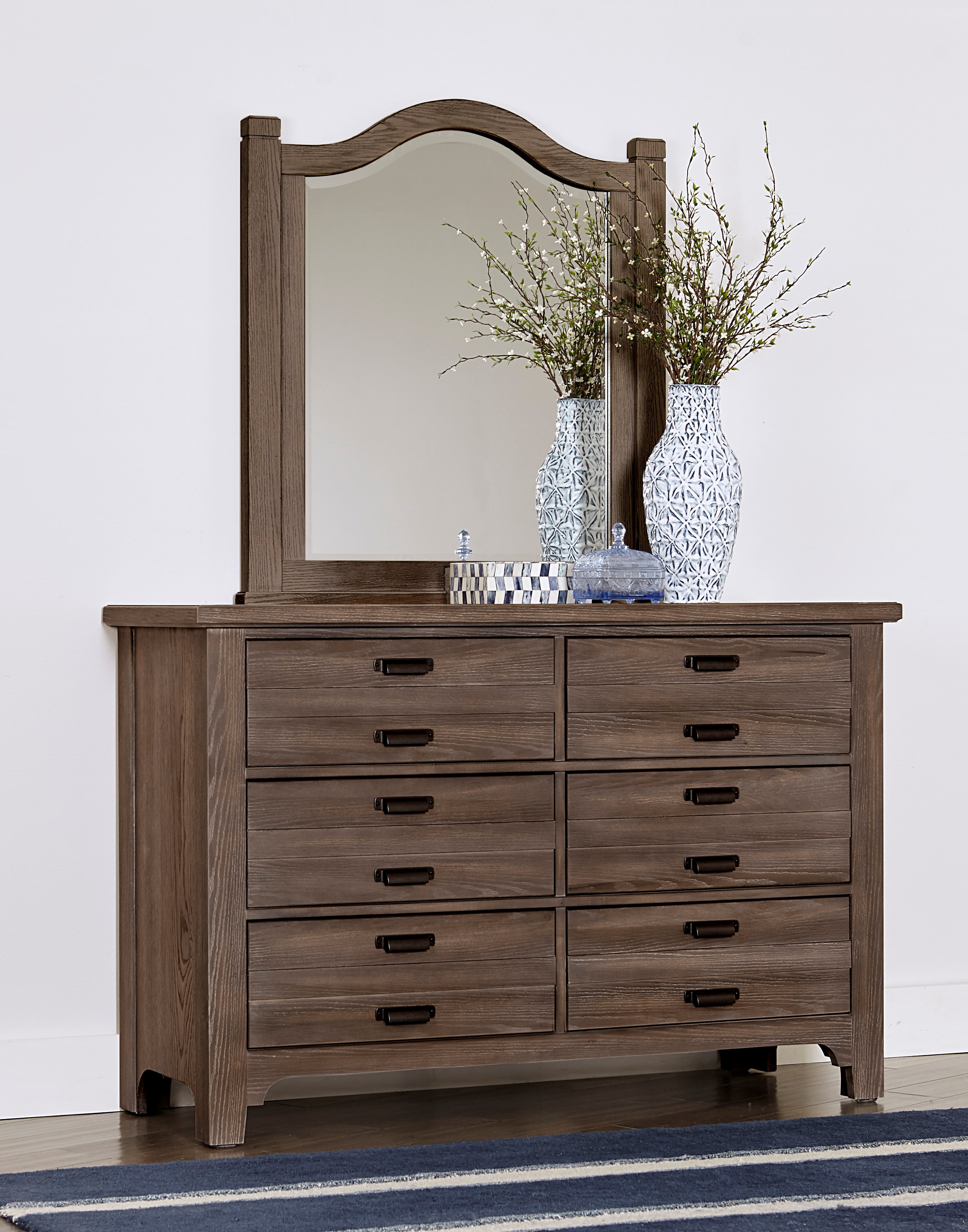 Laurel Mercantile Co. Bungalow 6-Drawer Dresser