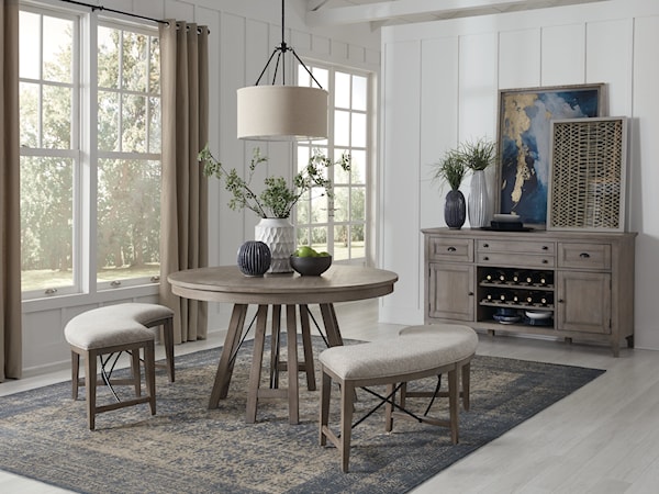 Casual Dining Room Group