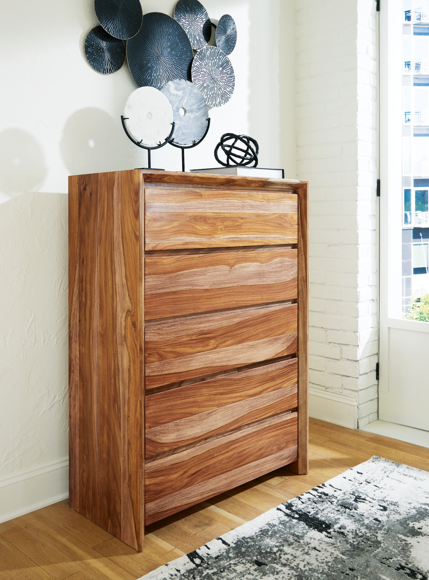 5-Drawer Chest