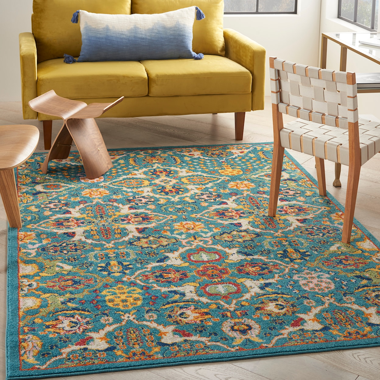 Nourison Allur 4' x 6'  Rug