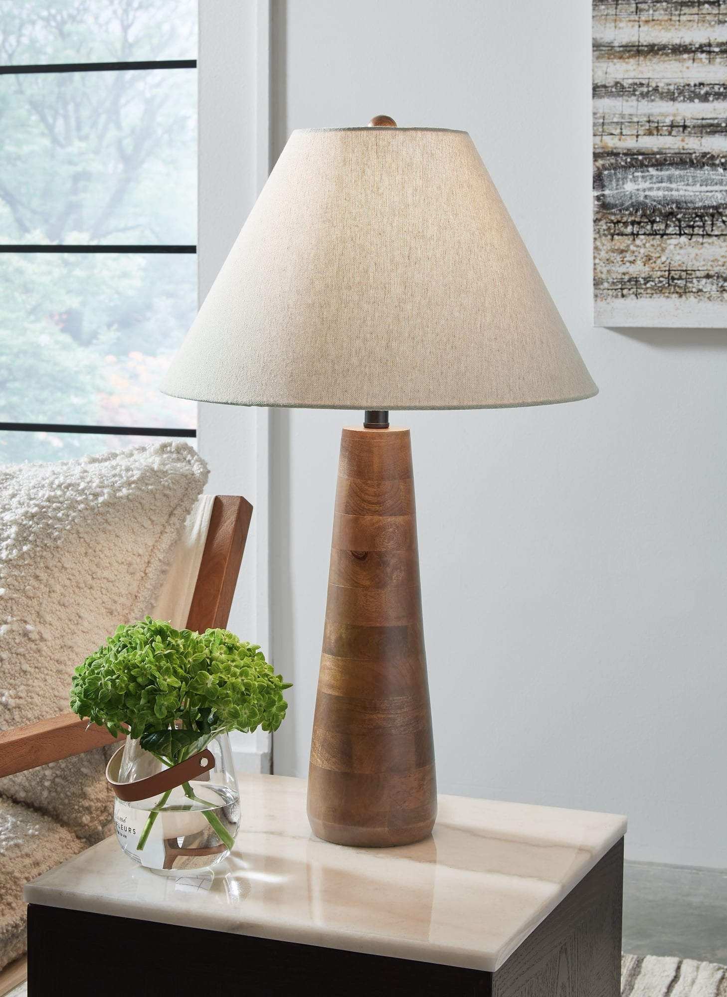 Signature Design by Ashley Lampe sur table Judlen L100844