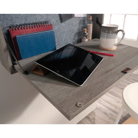 Wall Mounted Floating Desk