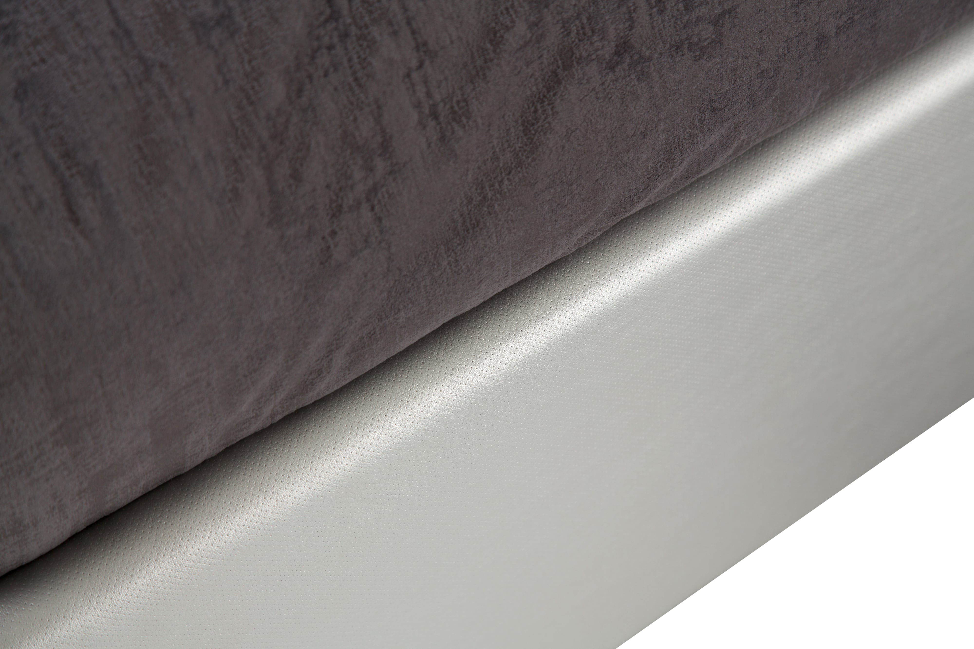 Michael Amini Melrose Plaza Upholstered California King Bed