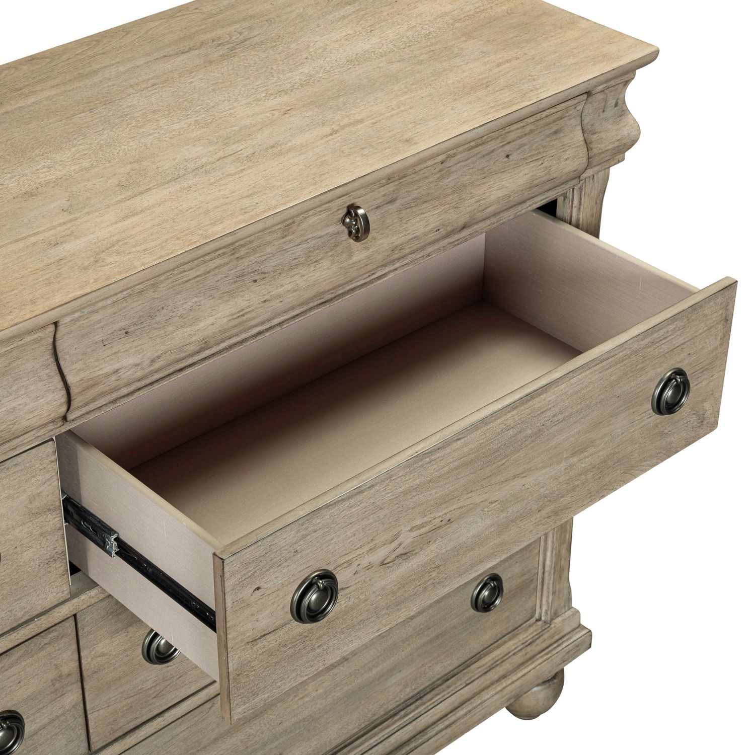 Liberty Furniture Rustic Traditions 8-Drawer Dresser