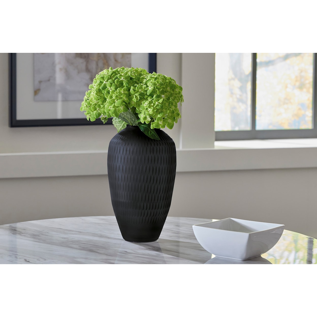 Ashley Signature Design Accents Etney Vase