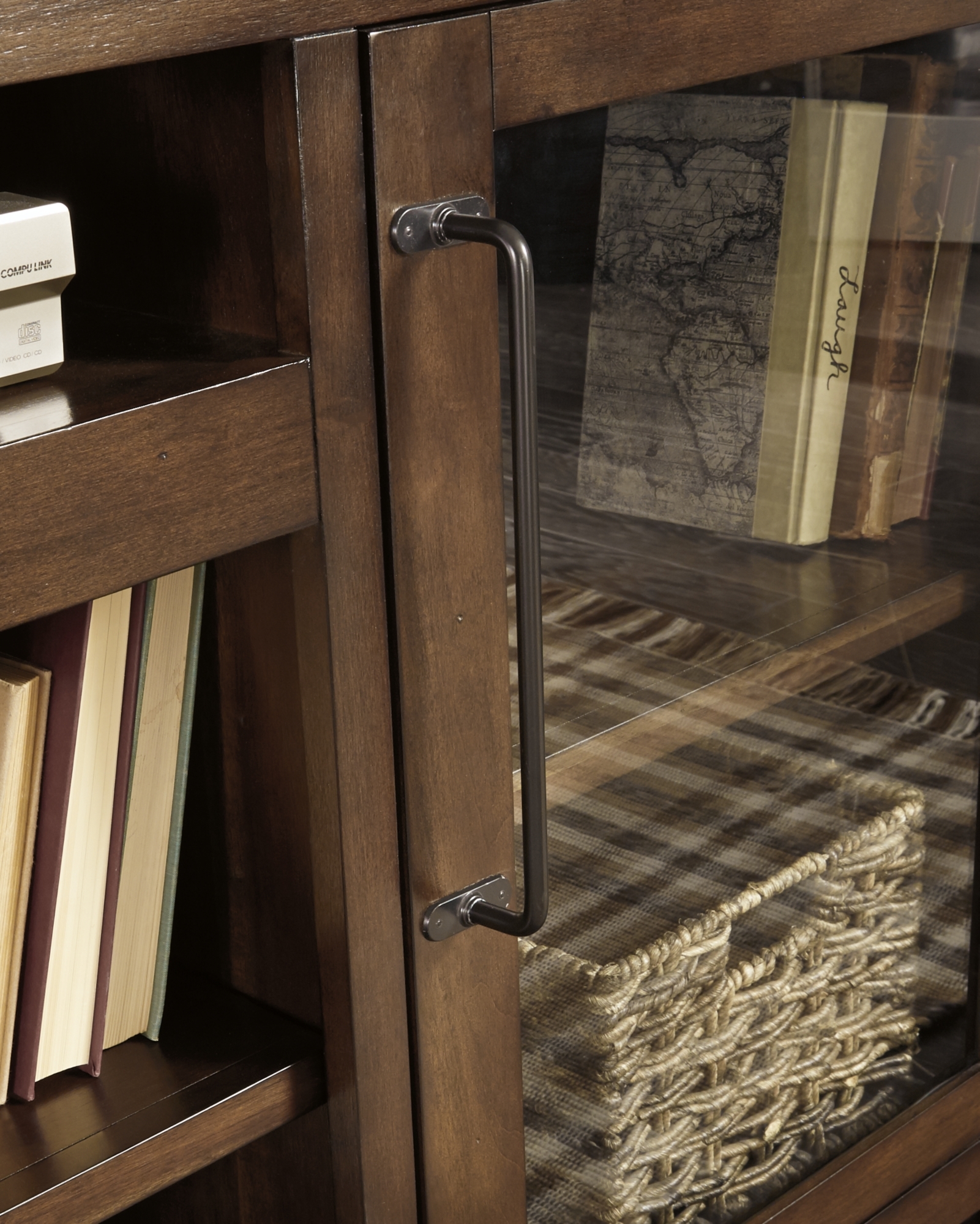 Belfort Select Starmore XL TV Stand W/ Fireplace Option