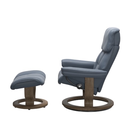 Medium Classic Chair