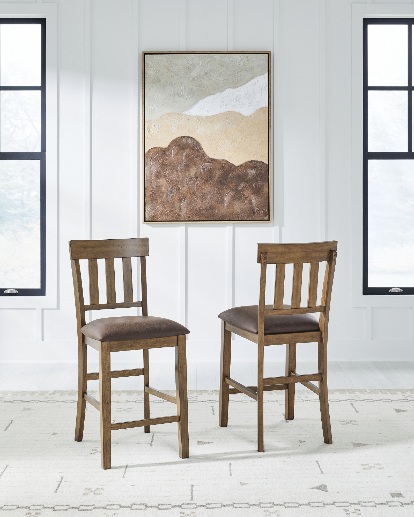 Signature Design by Ashley Urbinforte Dining Room Set