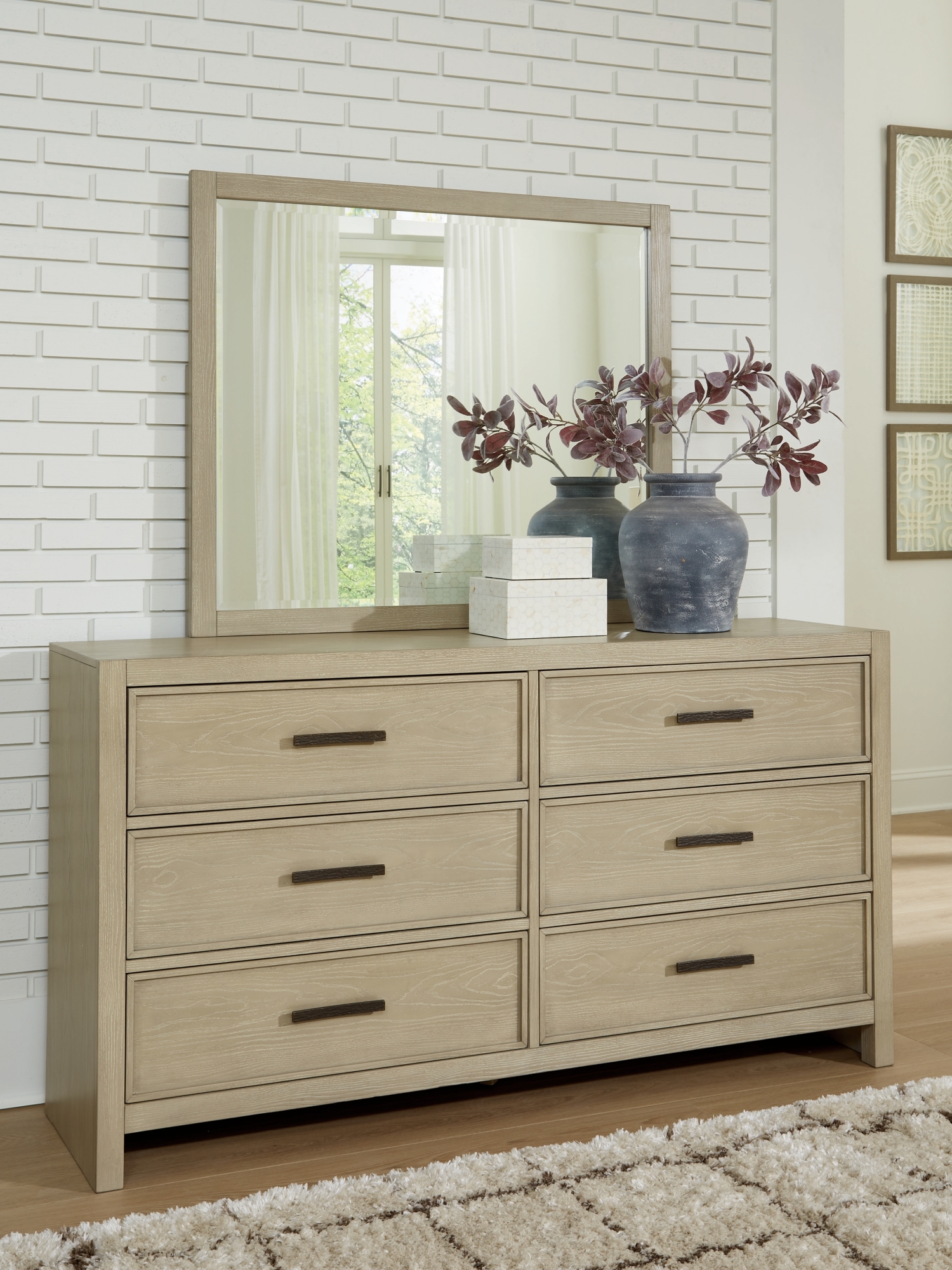 Signature Design by Ashley Calmoro Queen Bedroom Set