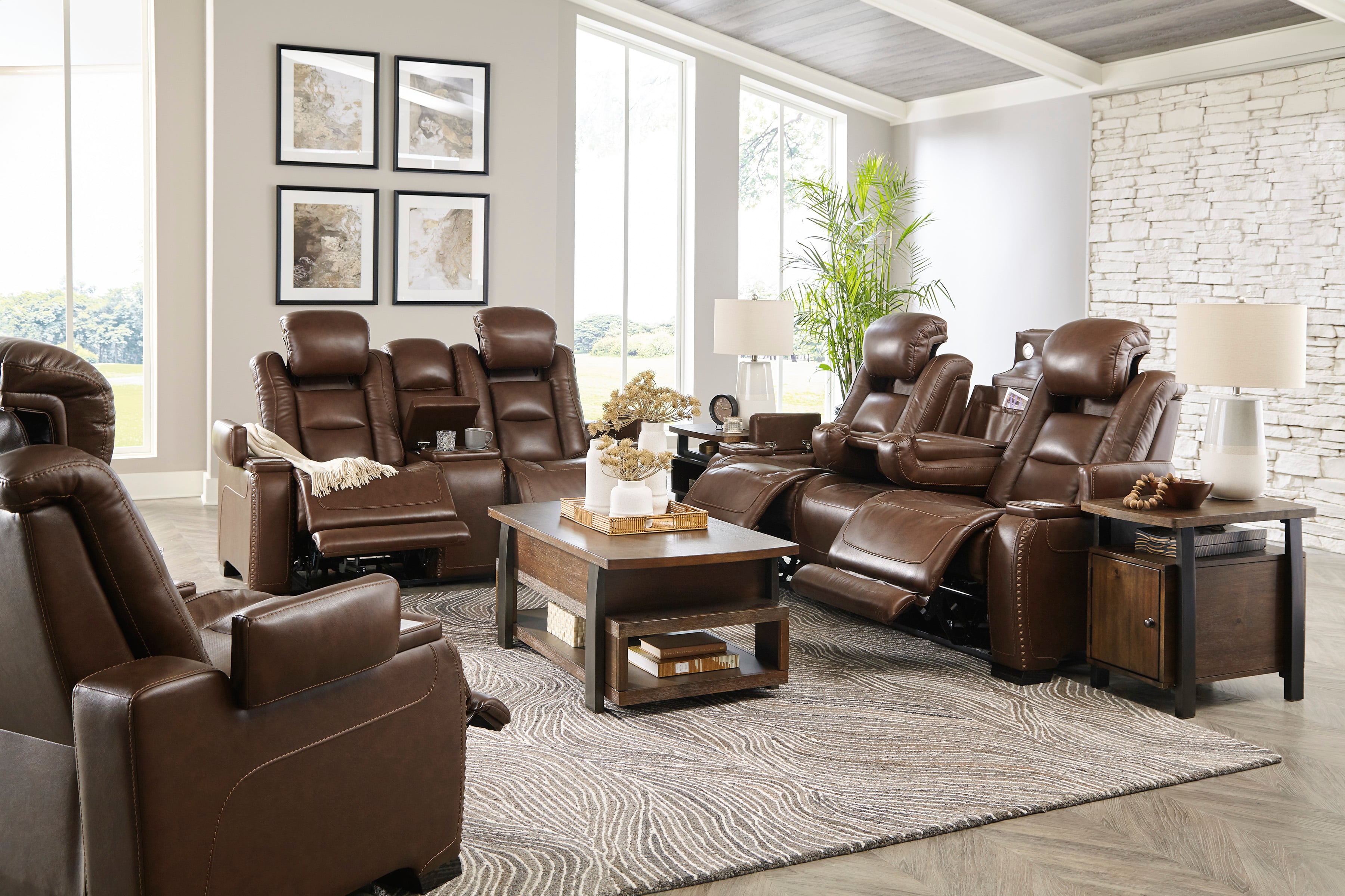 Signature Design by Ashley The ManDen U8530613 Contemporary Power Recliner with Adjustable