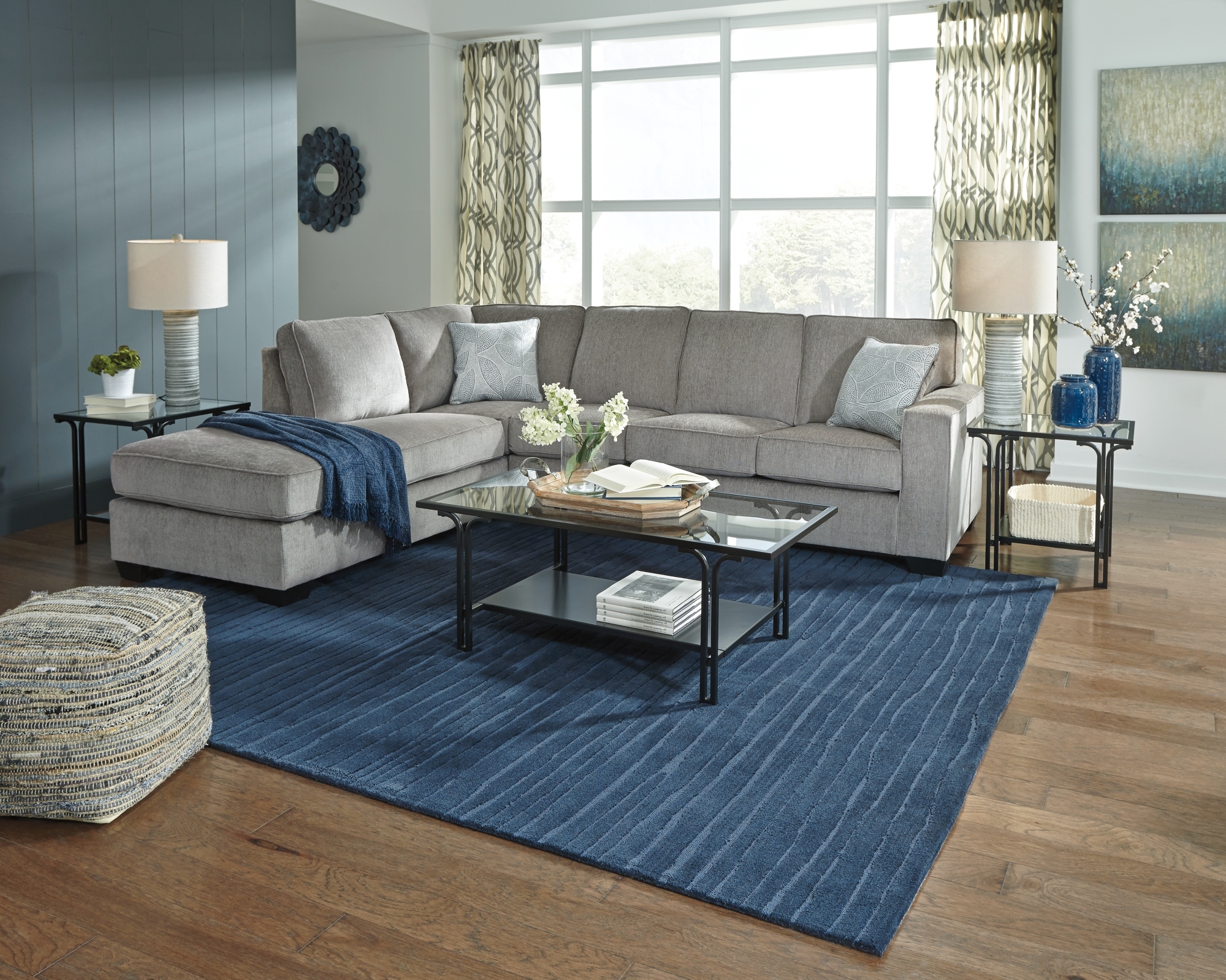2-Piece Sectional With Chaise
