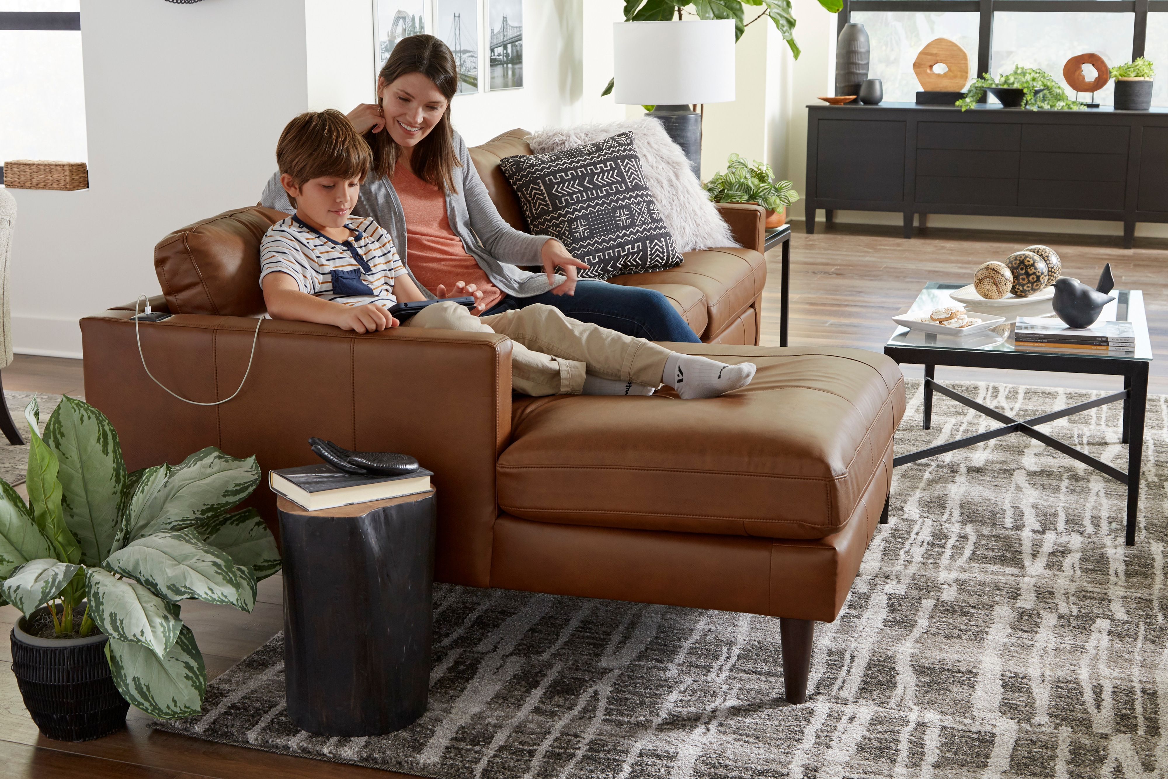 Best Home Furnishings Trafton Leather Chaise Sofa w/ USB Port & Wood Feet