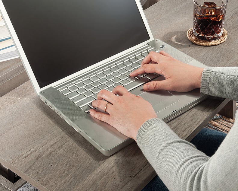 Trestle Lift-Top Coffee Table