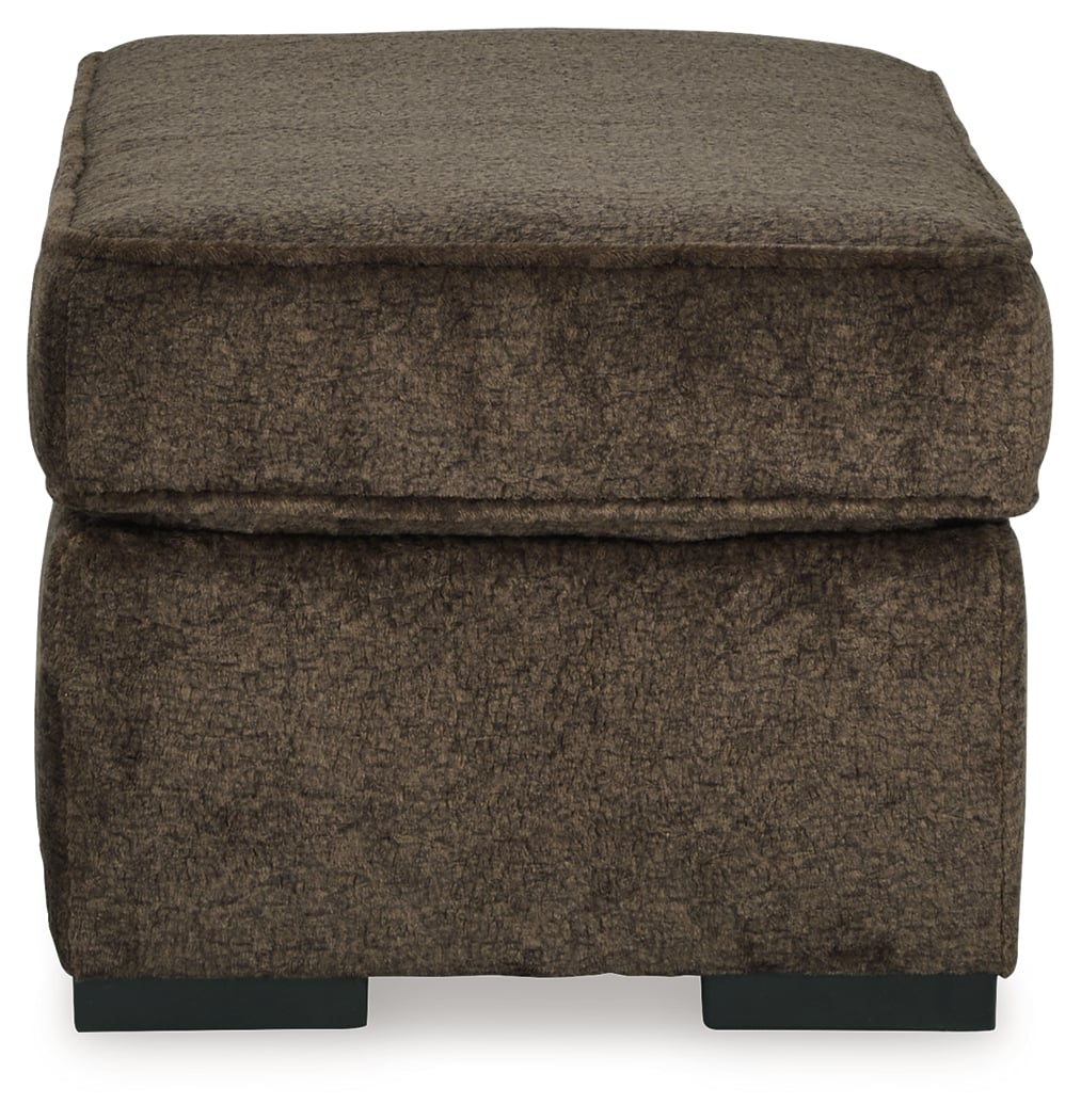 Benchcraft Aylesworth Chair Ottoman