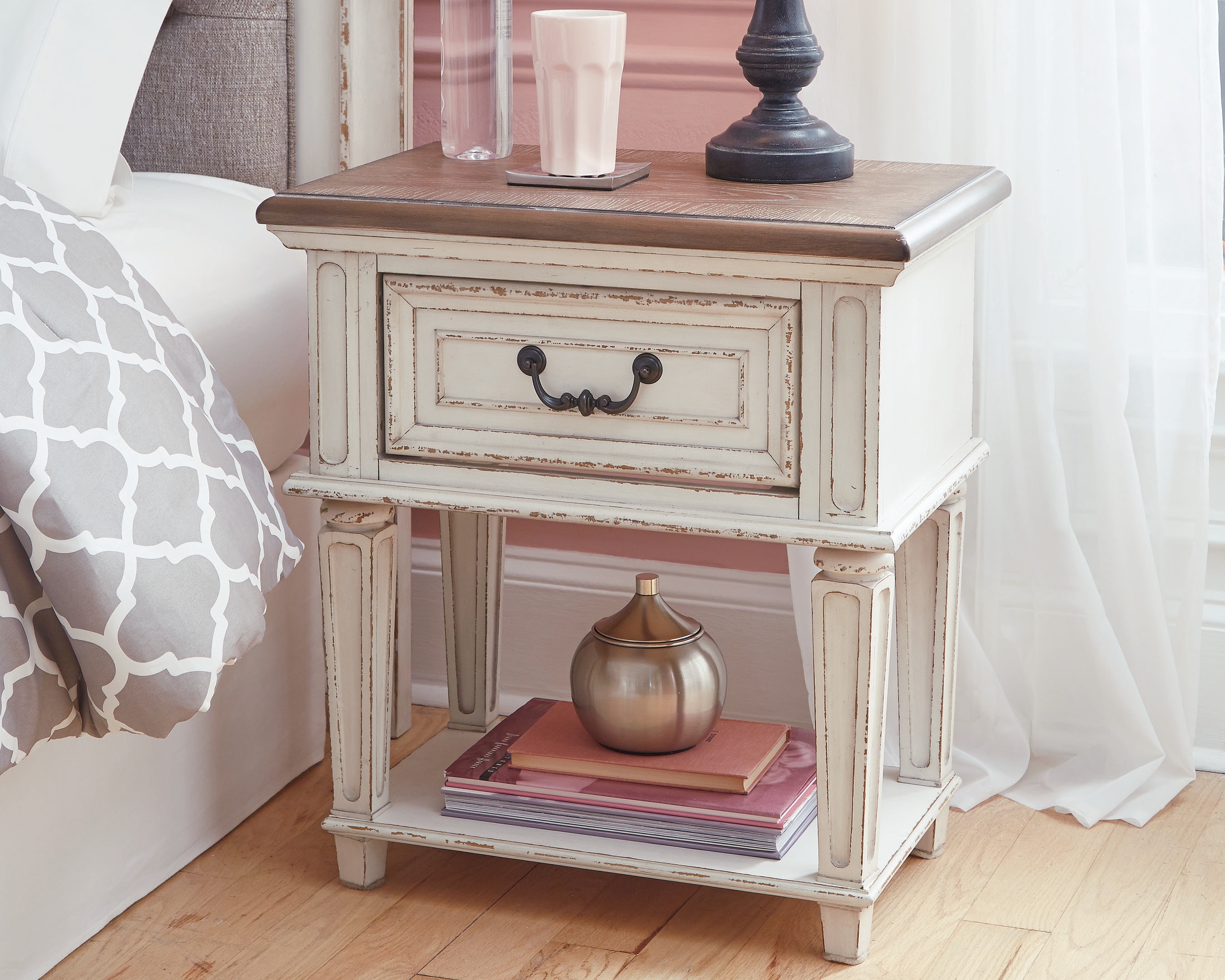 1-Drawer Nightstand