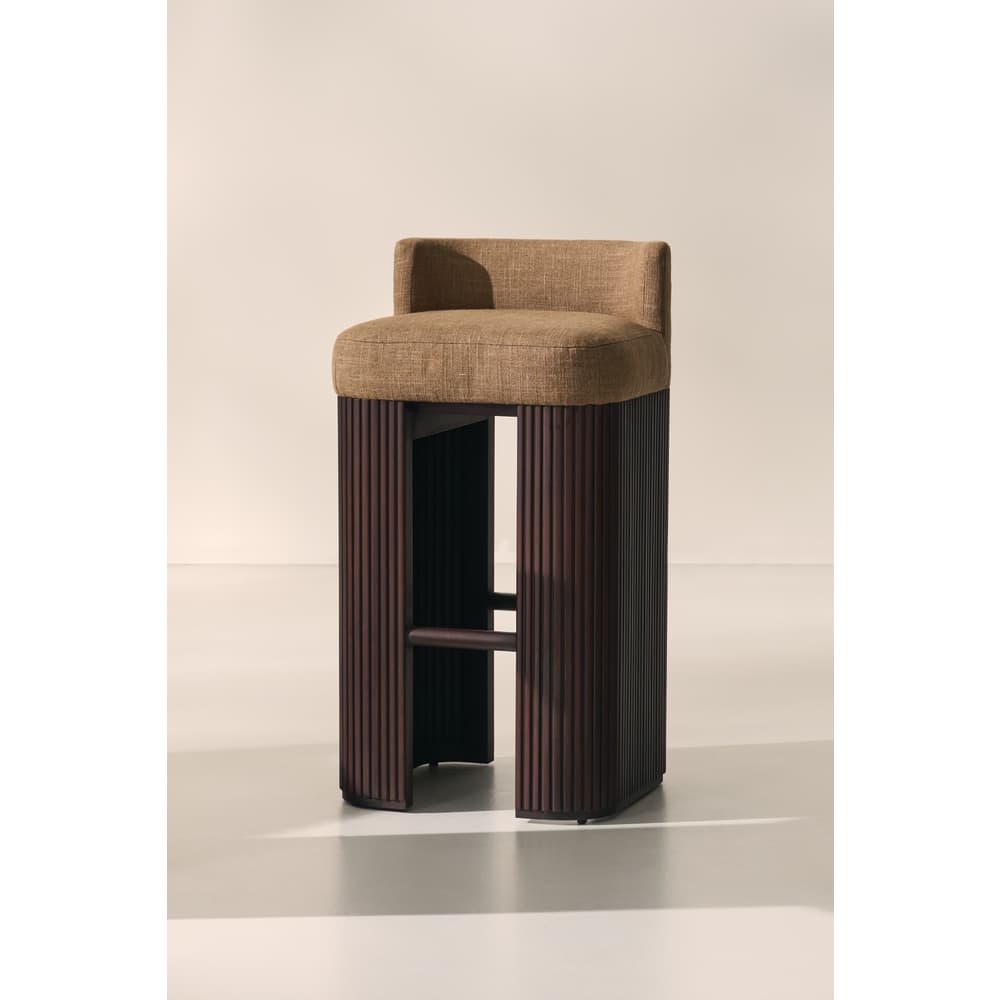 Low Back Bar Stool