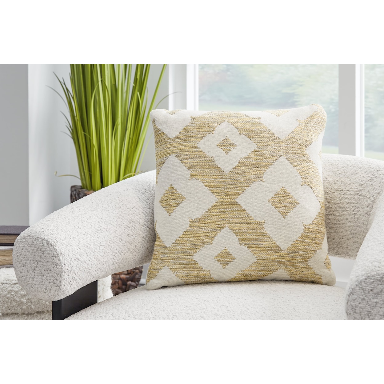 Ashley Furniture Signature Design Brockner Next-Gen Nuvella Indoor/Outdoor Pillow (Set of 4)