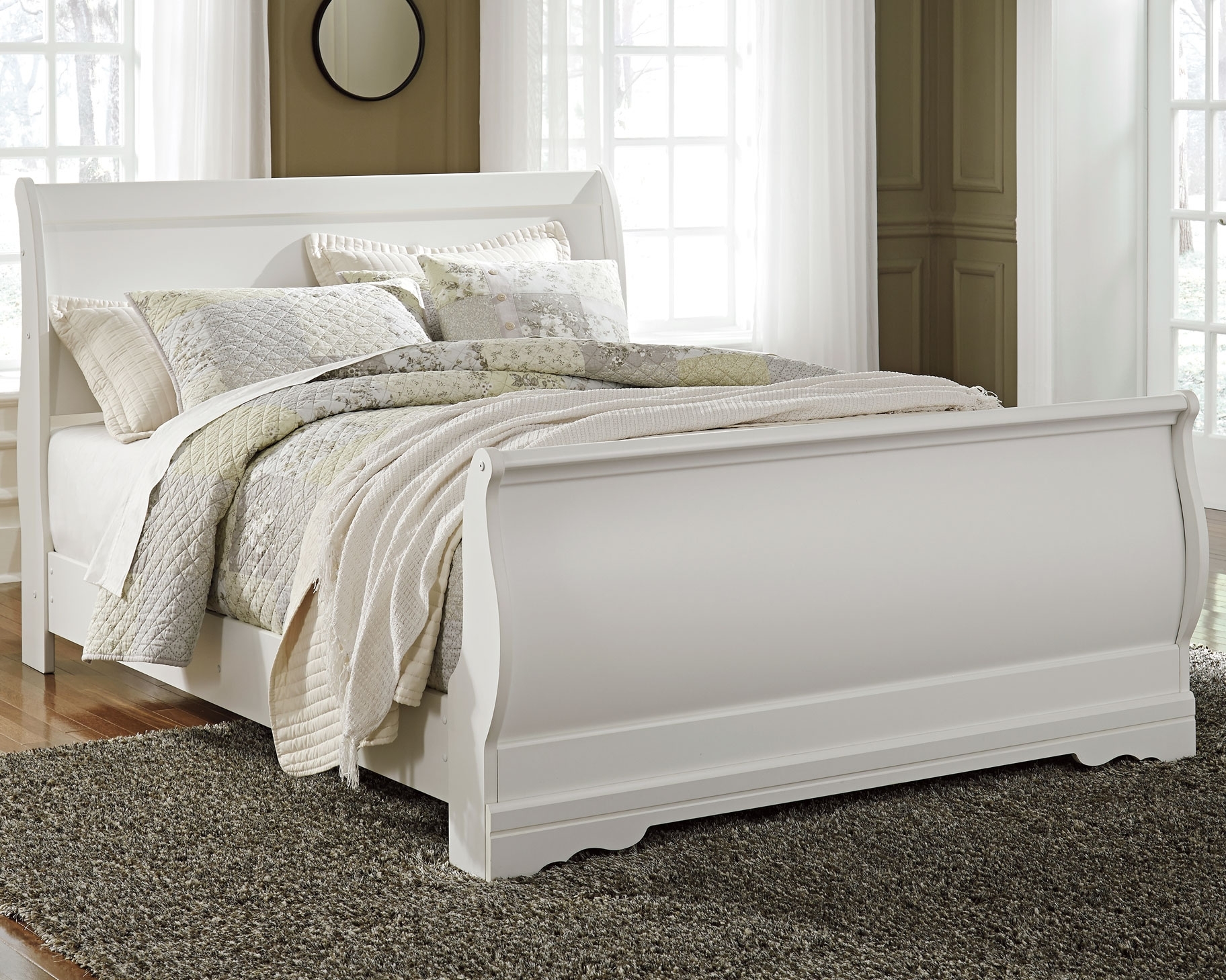 Queen Sleigh Bed