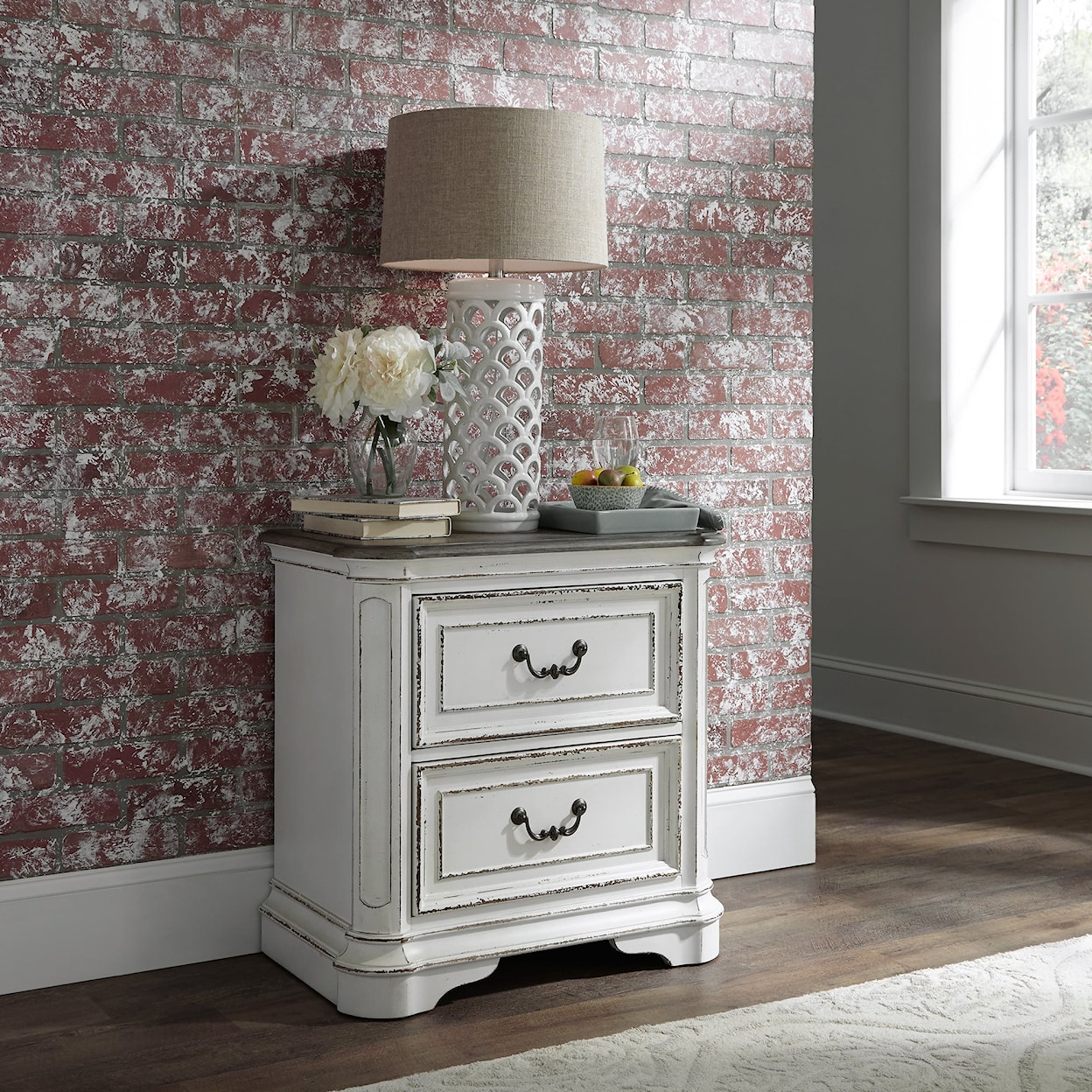 Liberty Furniture Magnolia Manor King Bedroom Group