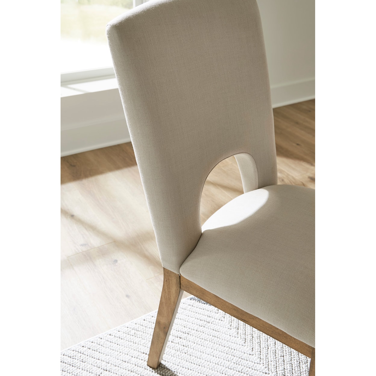 Signature Design by Ashley Dakmore Dining Chair