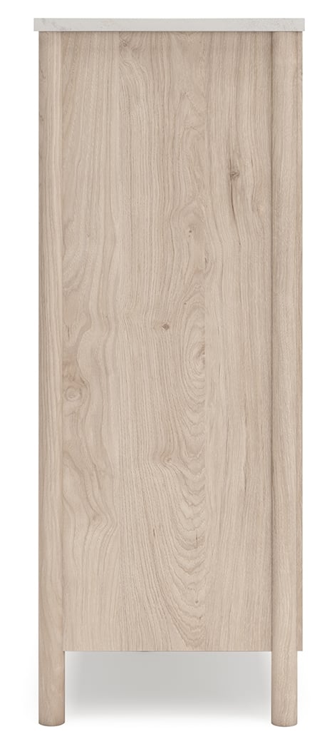 Signature Design by Ashley Cadmori 5-Drawer Chest