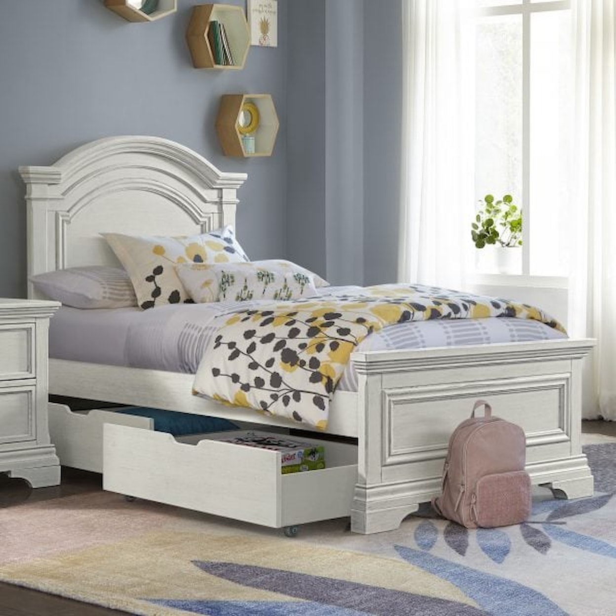 Westwood Design Olivia Arch Top Complete Twin Bed