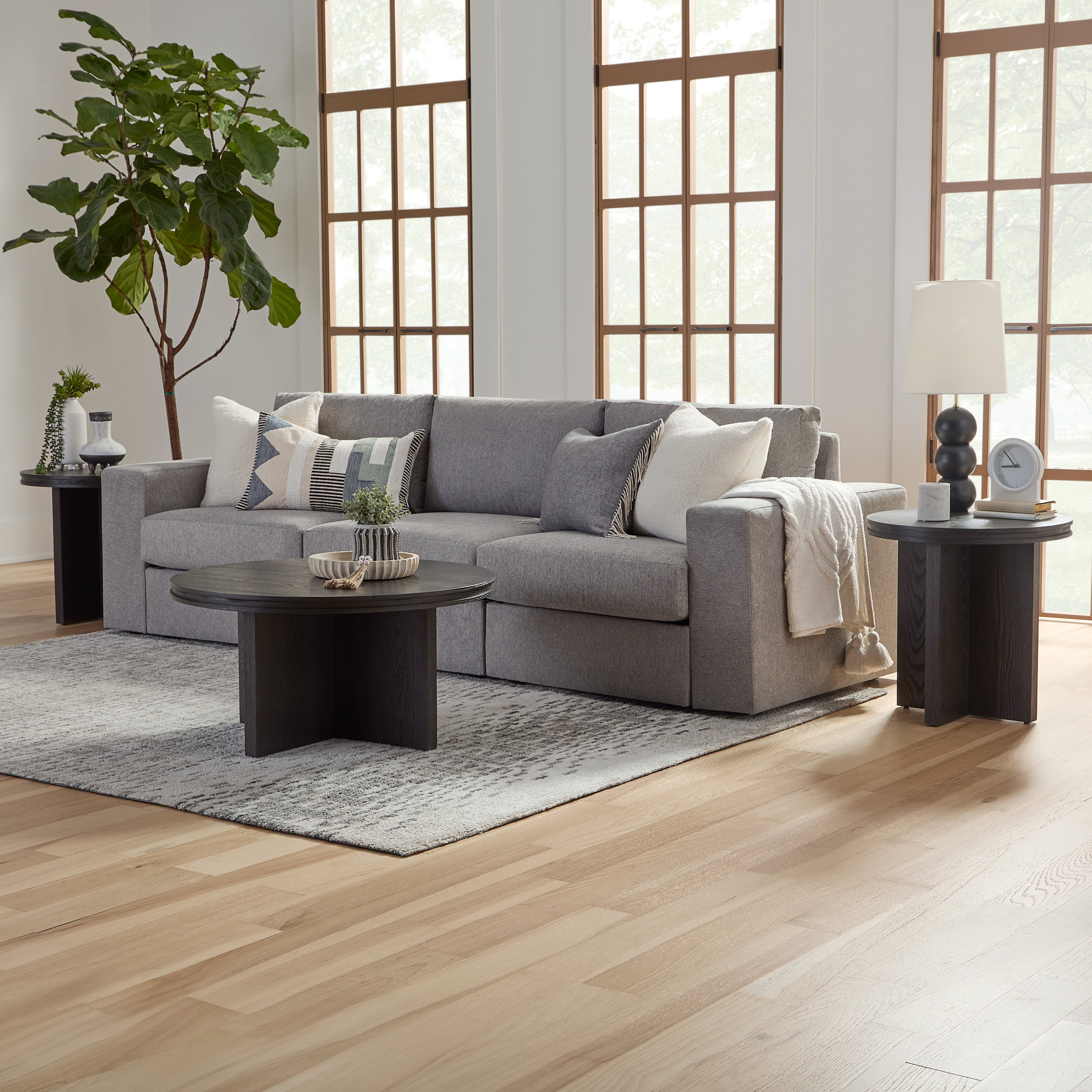 Flexsteel Flex Wide-Arm Sofa