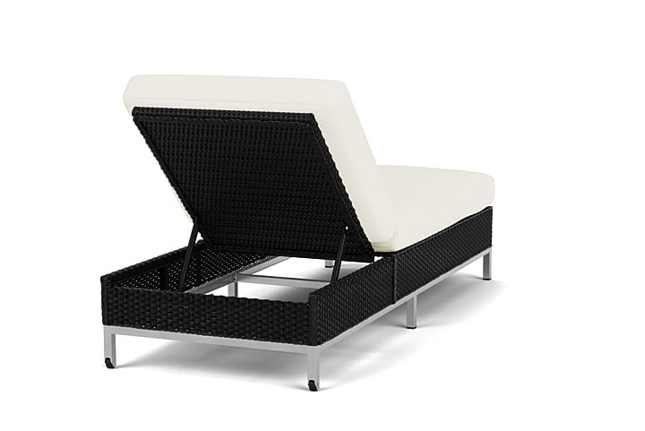Lloyd Flanders Elements Chaise