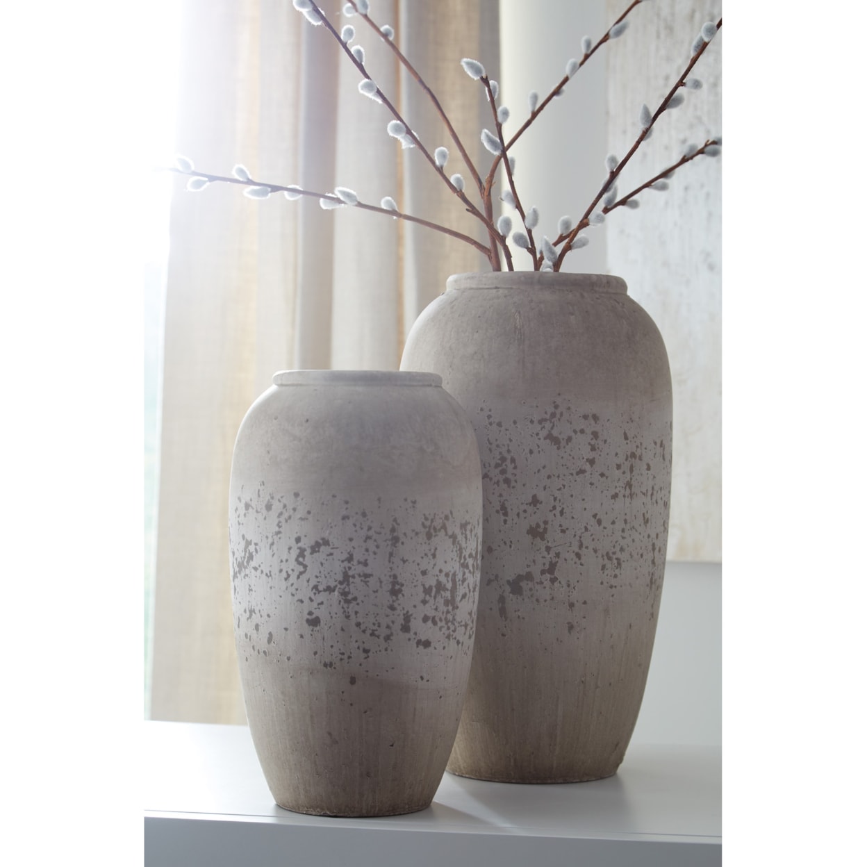 Ashley Furniture Signature Design Accents Dimitra Brown/Cream Vase Set