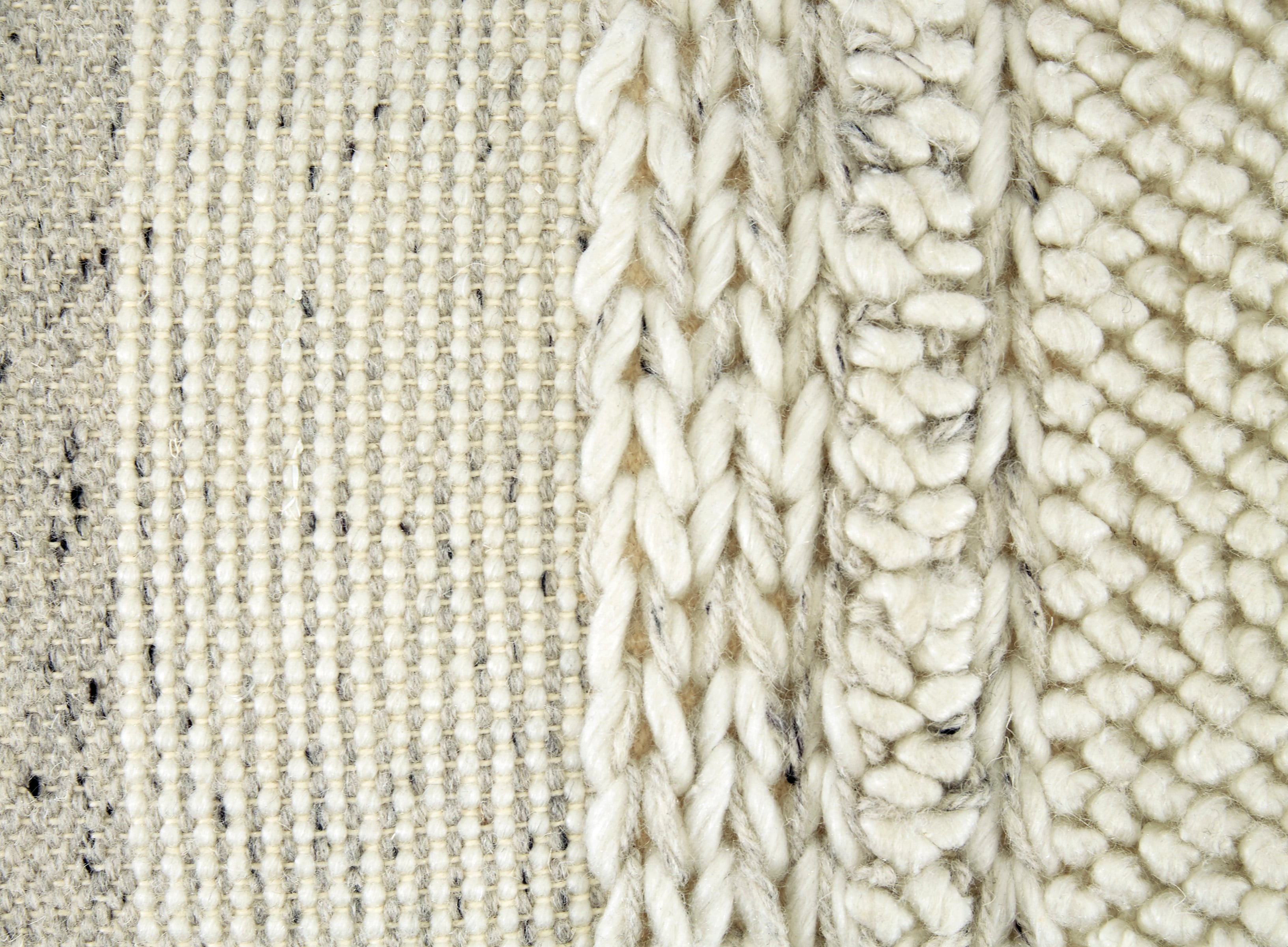 Standon Gray/White Pillow