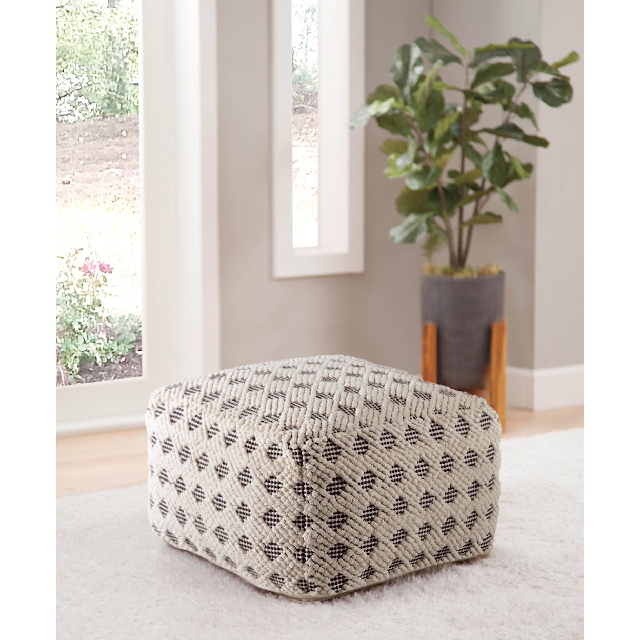 Prime Kodi Square Pouf