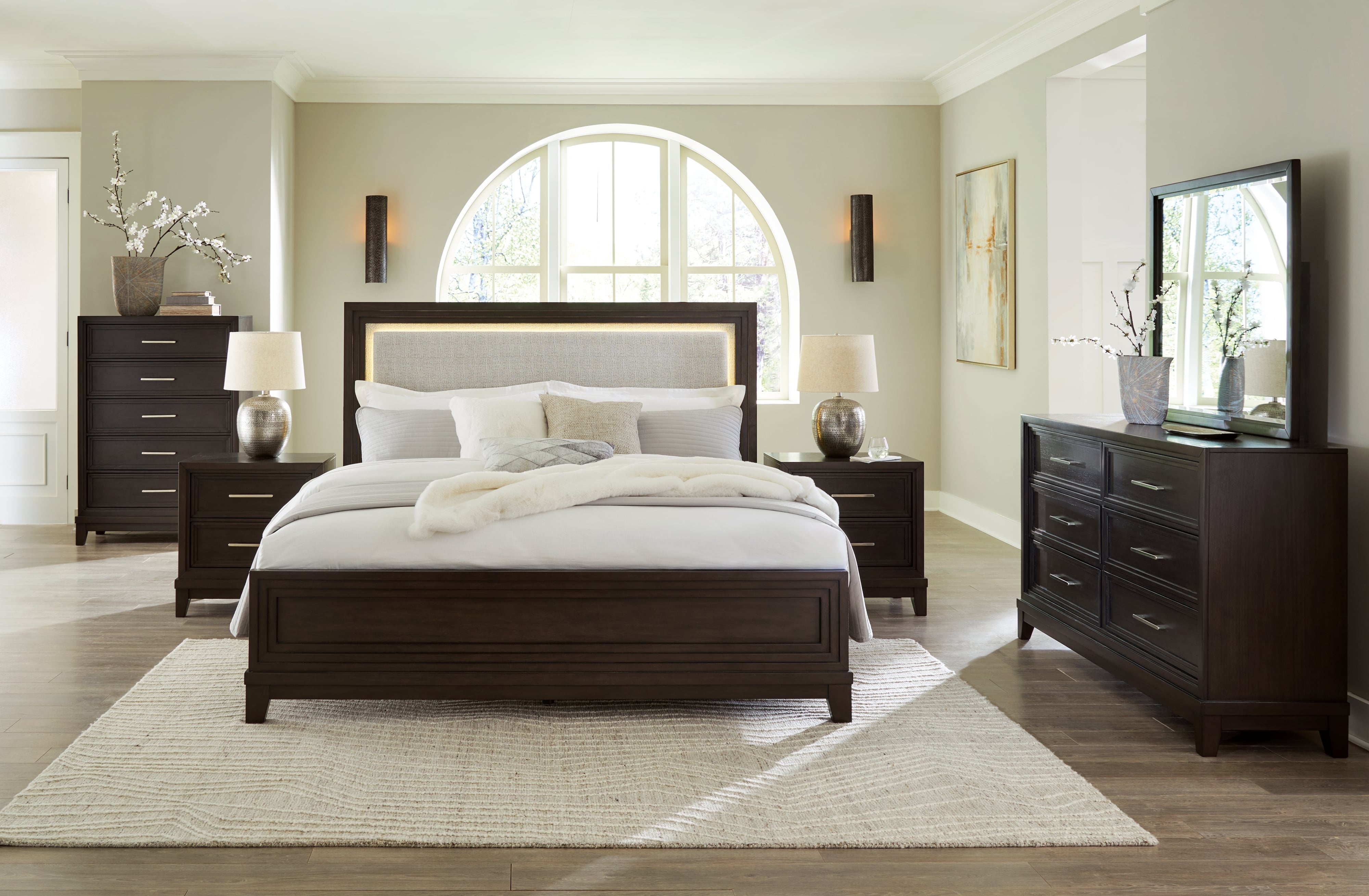 Signature Design by Ashley Neymorton King Bedroom Set