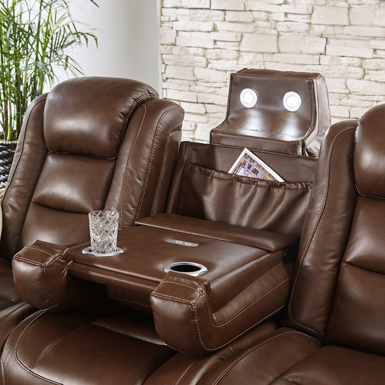 Benchcraft The Man-Den Power Reclining Sofa with Adj Headrests