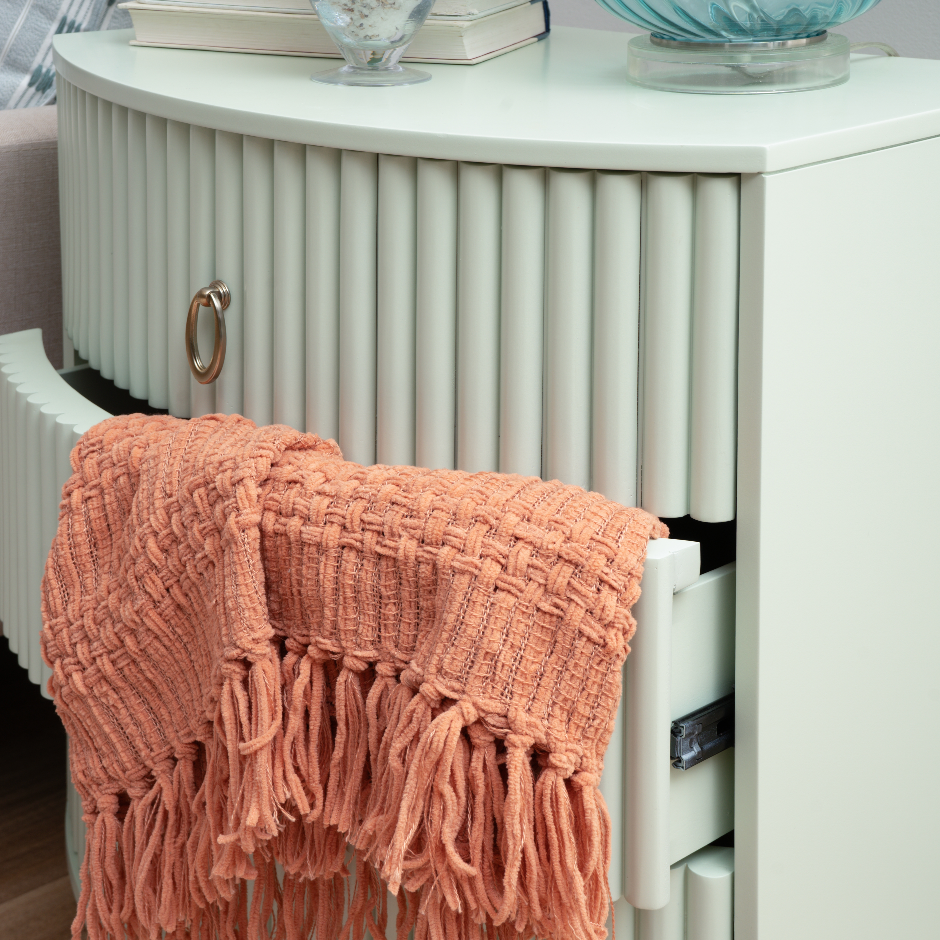 Powell Chantel Chantel 3-Drawer Nightstand