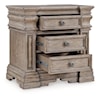 Signature Design by Ashley Blairhurst 3Drawer Nightstand