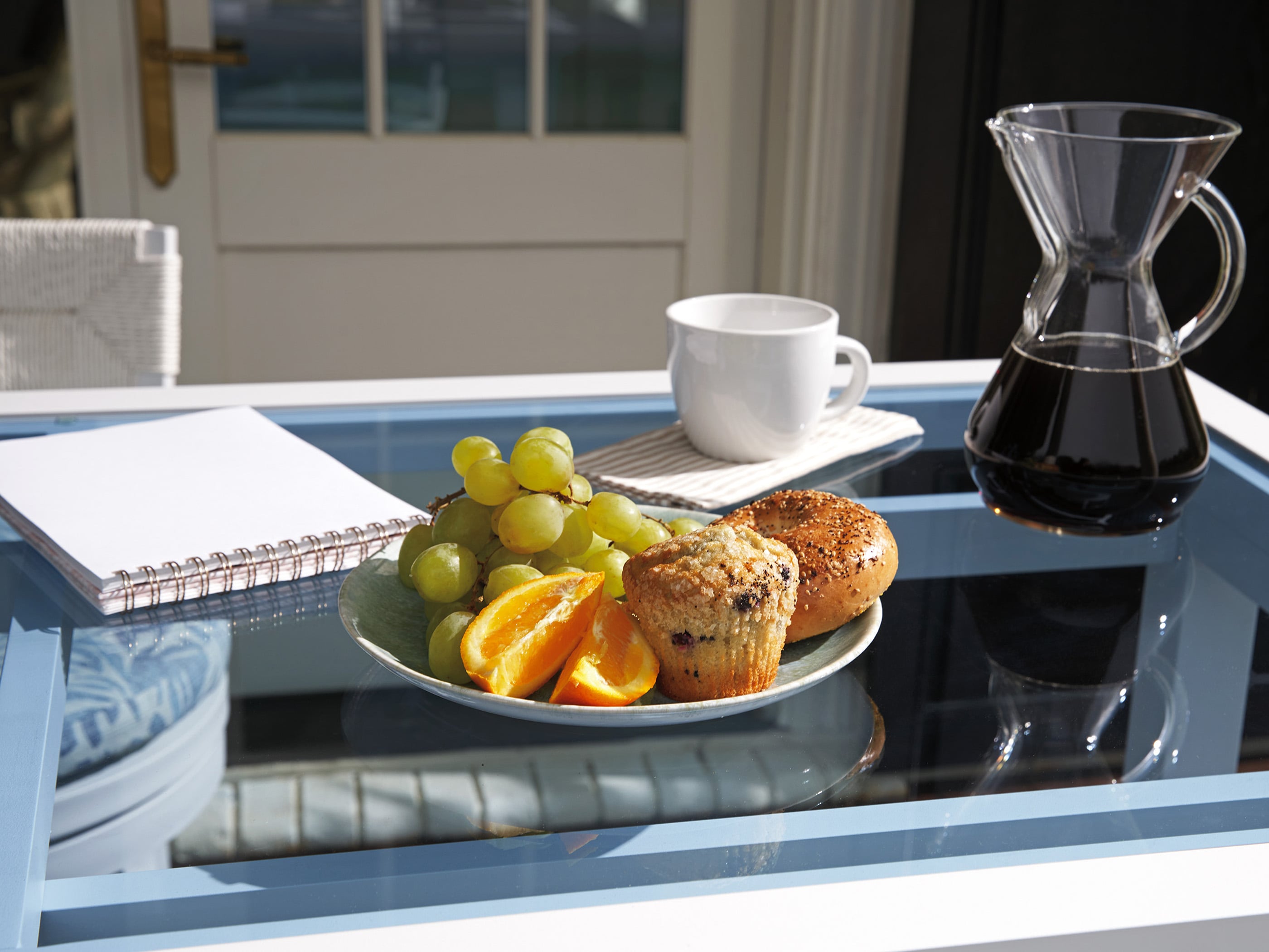 Tommy Bahama Outdoor Living Ocean Breeze Promenade Outdoor High/Low Bistro Table