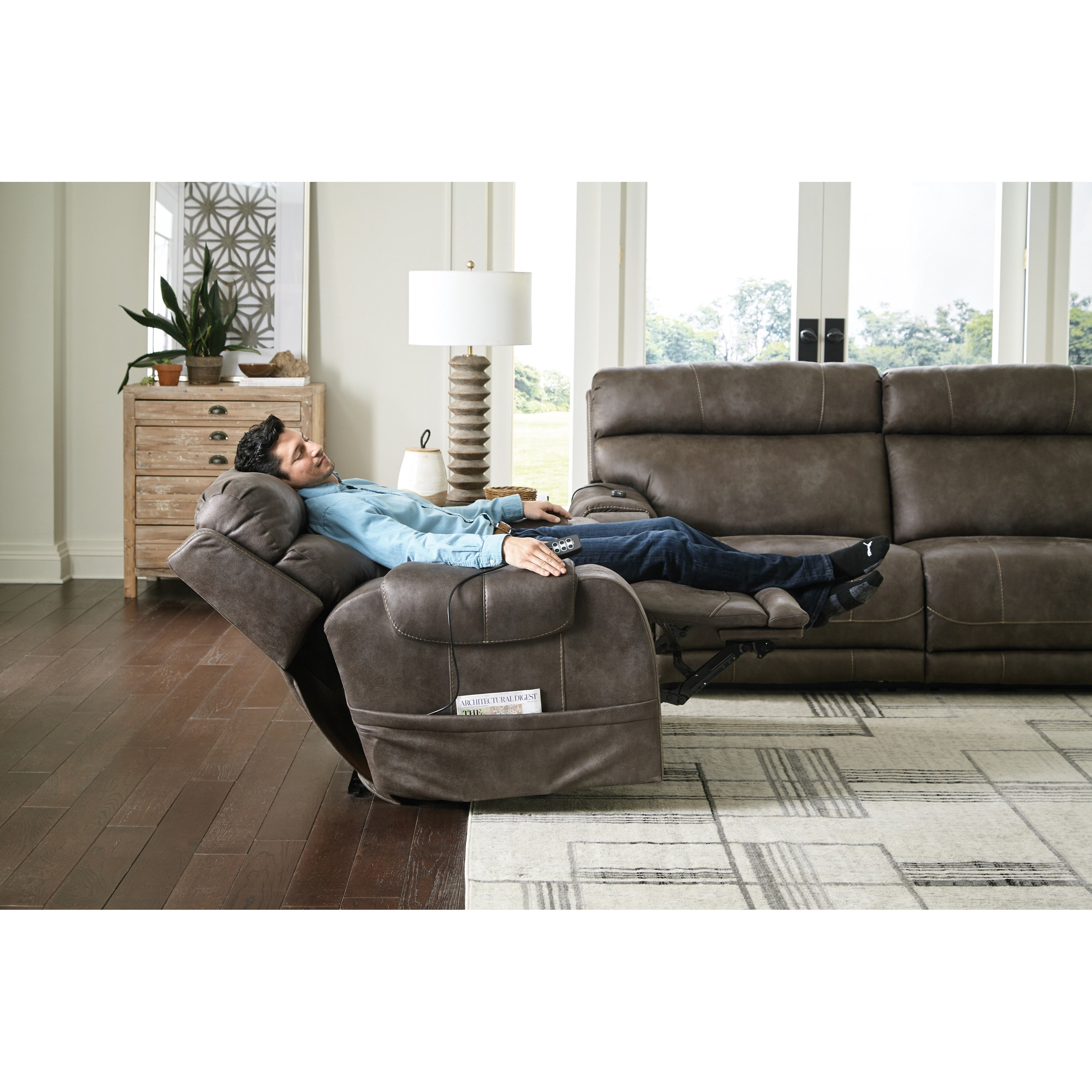 recliner that reclines flat