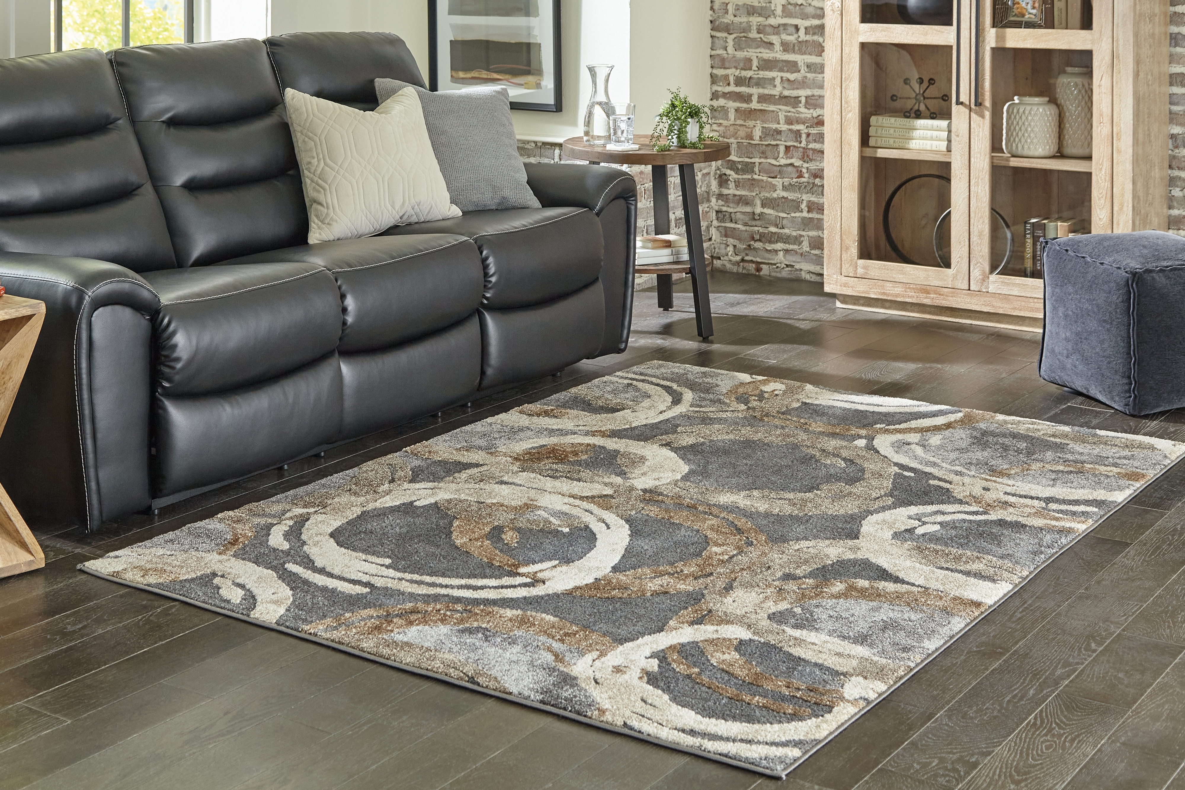 Signature Design by Ashley Faelyn Medium Rug