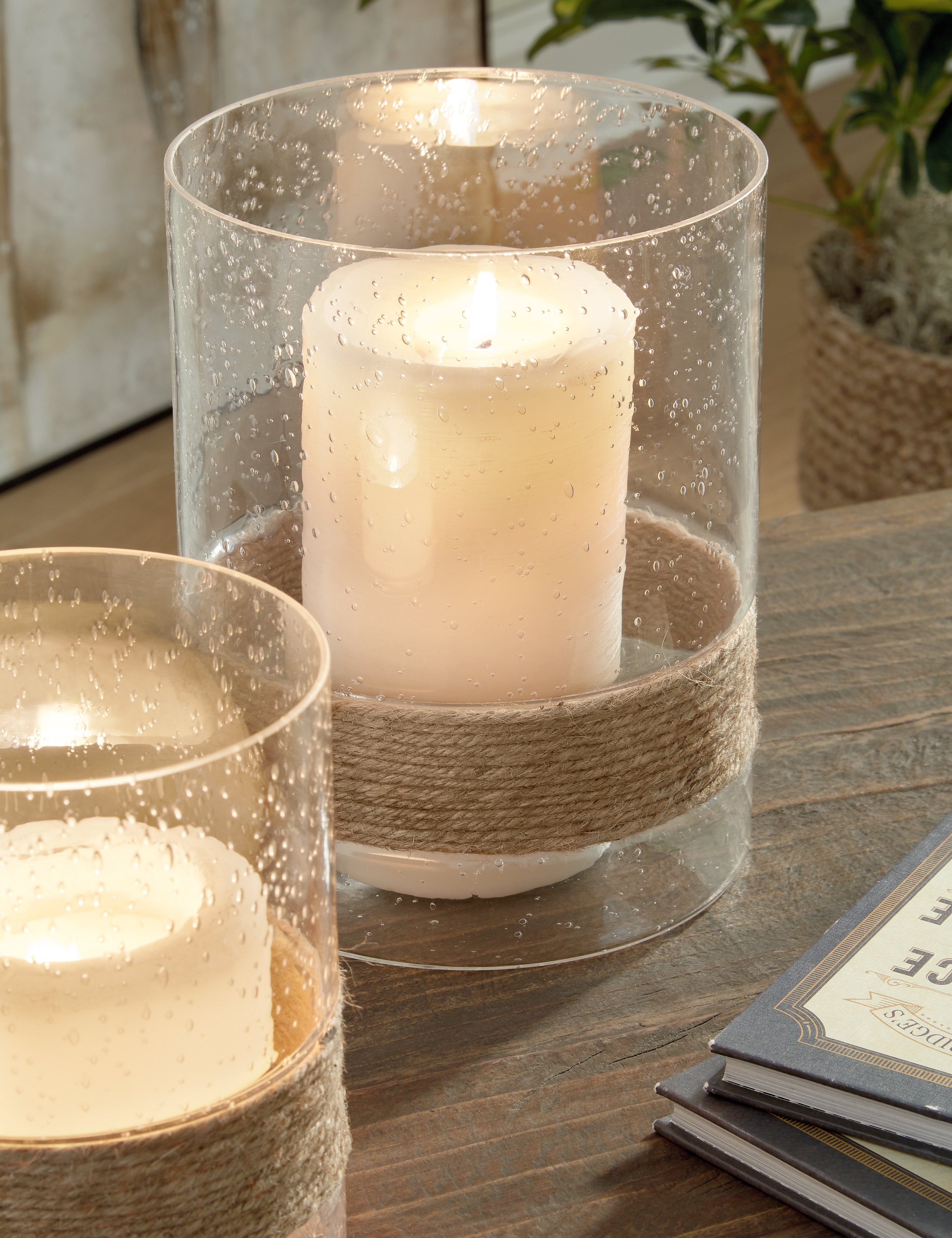 Signature Design by Ashley Eudocia Candle Holder Set