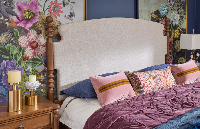 Flexsteel Statements Azalea Queen Upholstered Bed