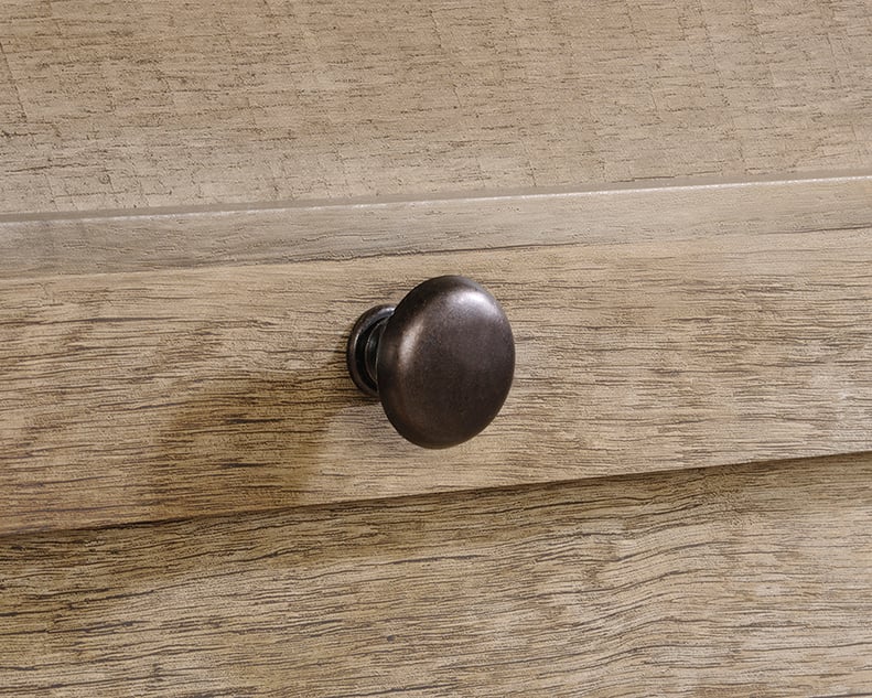 Dakota Pass 4-Drawer Chest