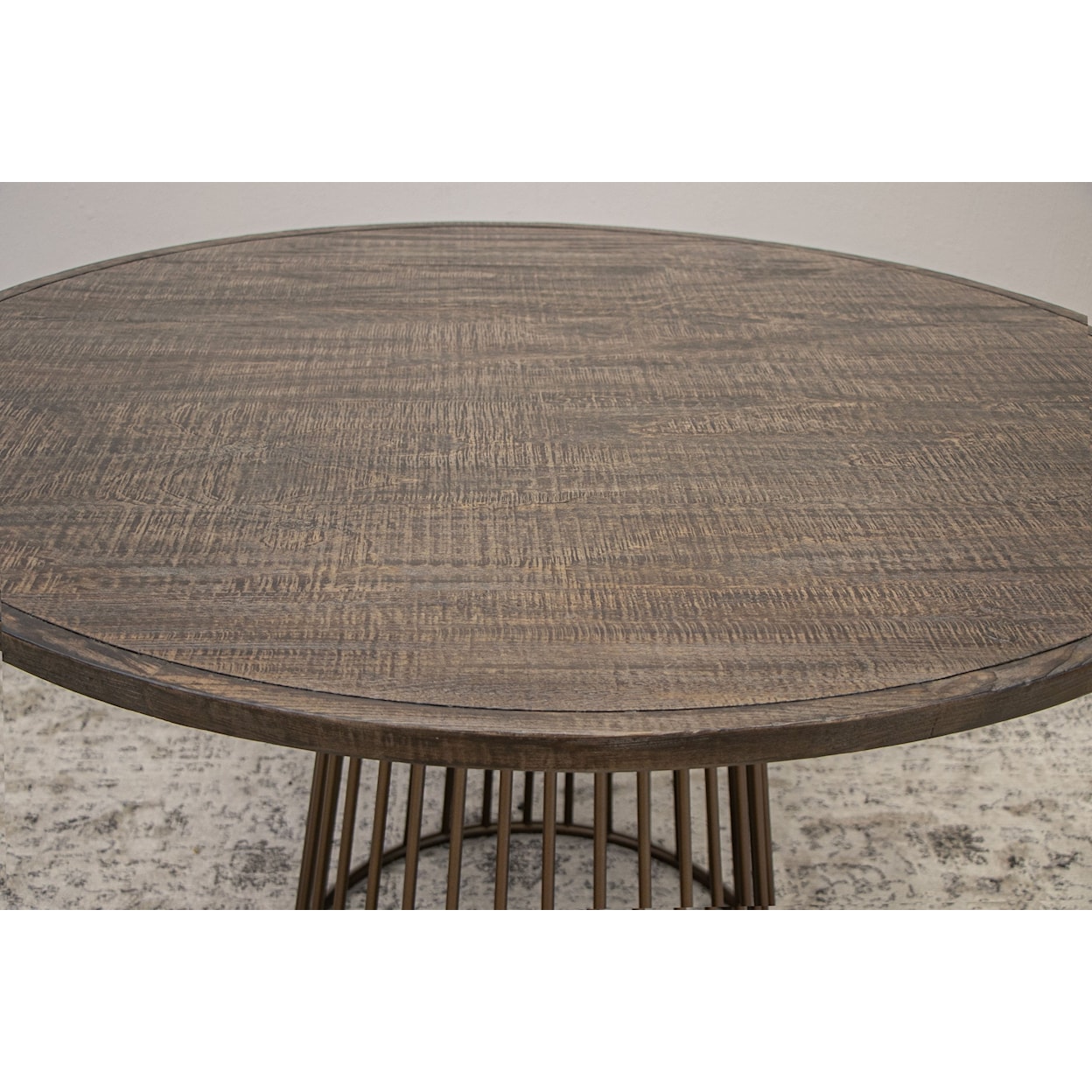 VFM Signature Nogales Dining Set 53" Round Dining Table