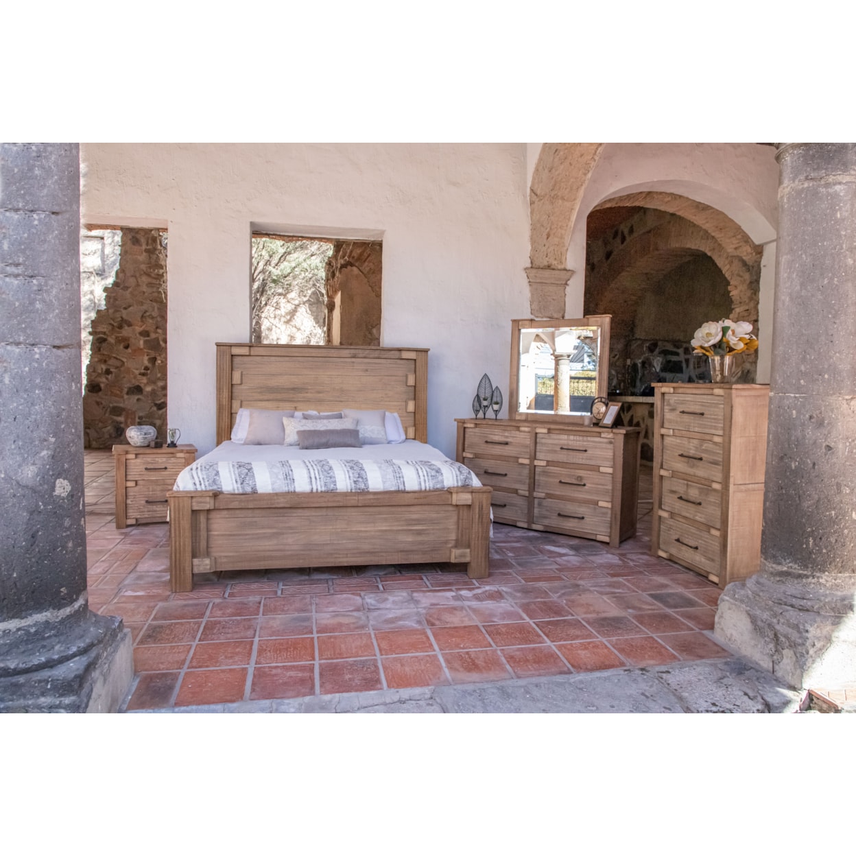 International Furniture Direct Berlin King Bedroom Set