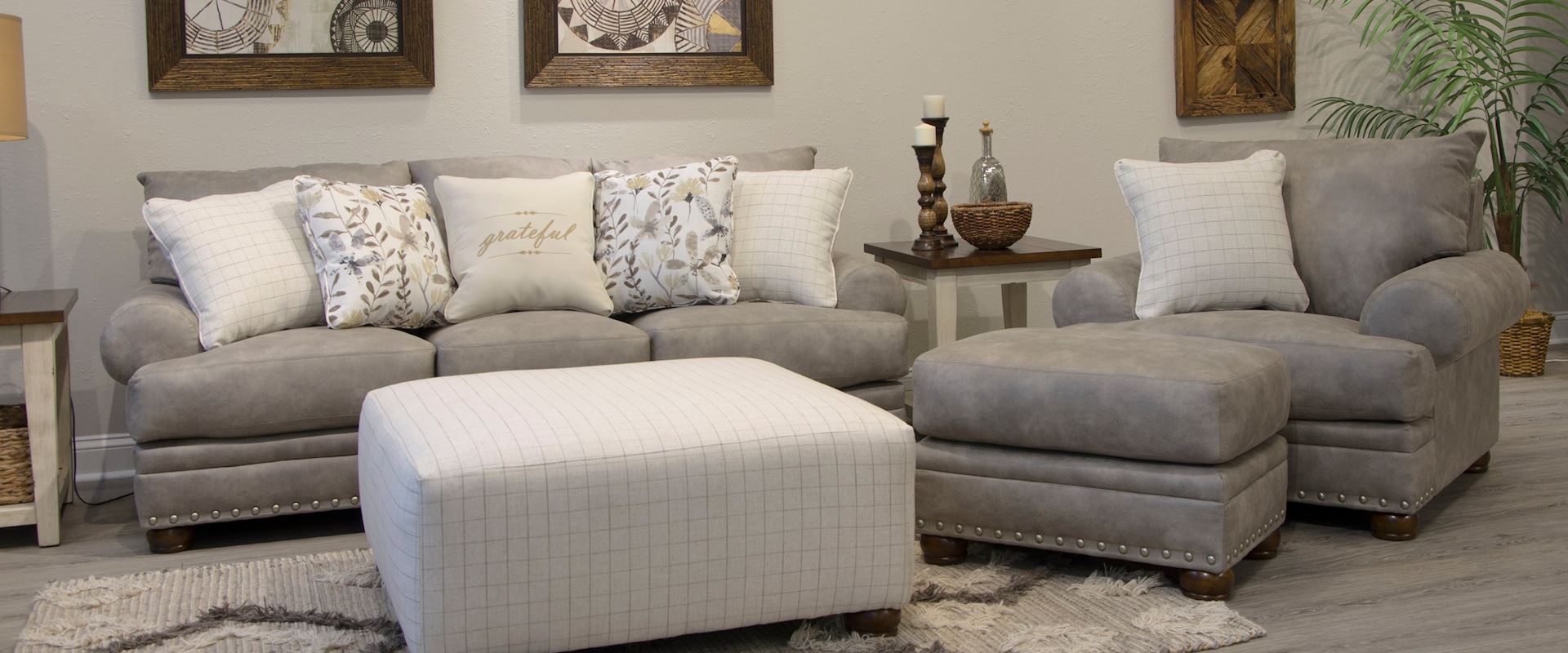 Transitional 4-Piece Living Room Set