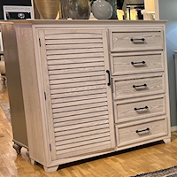 Farmhouse 5-Drawer Door Chest