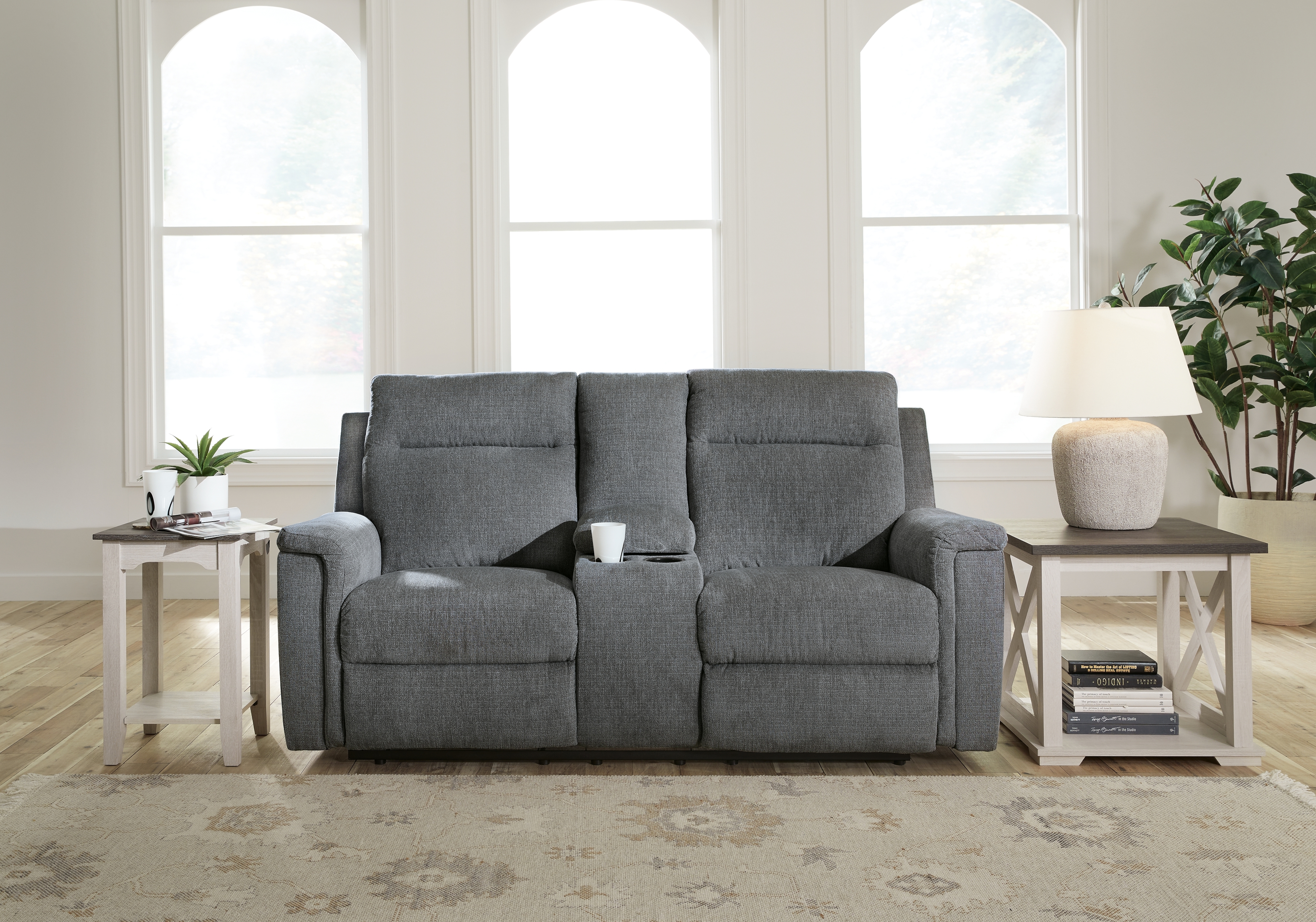Dbl Rec Pwr Loveseat W/Console