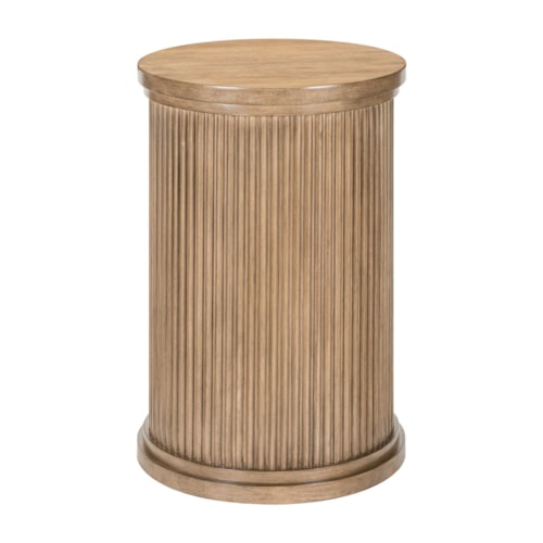 Traditional Round Chairside Table with Pedestal Motif