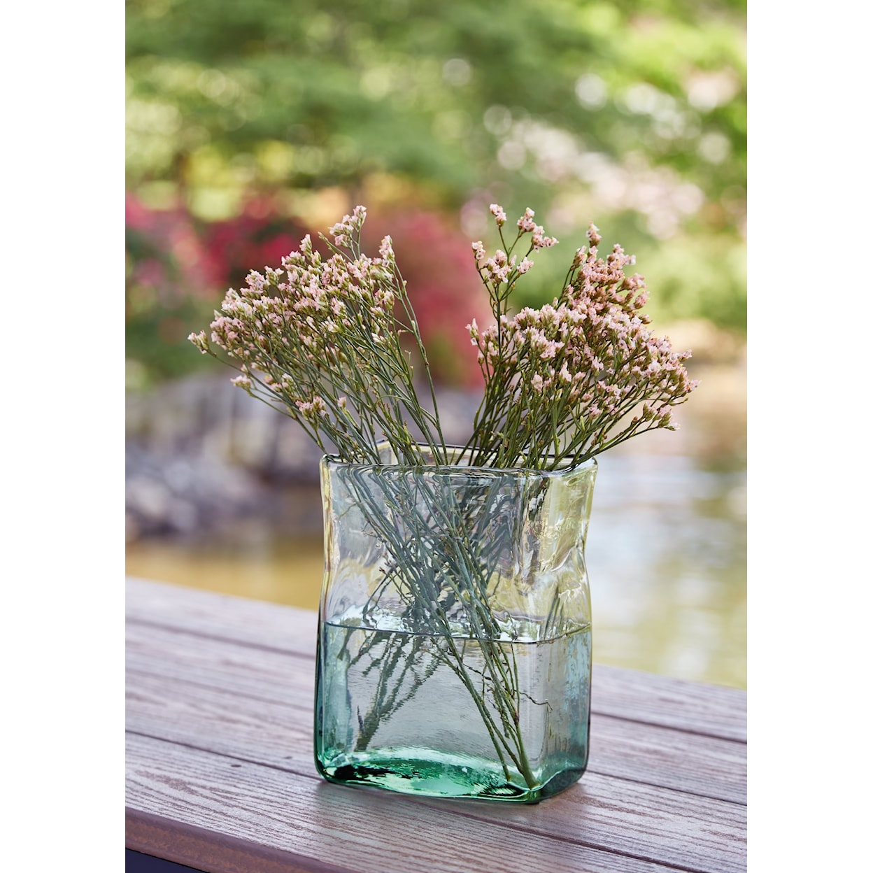 Michael Alan Select Taylow Vase (Set of 3)