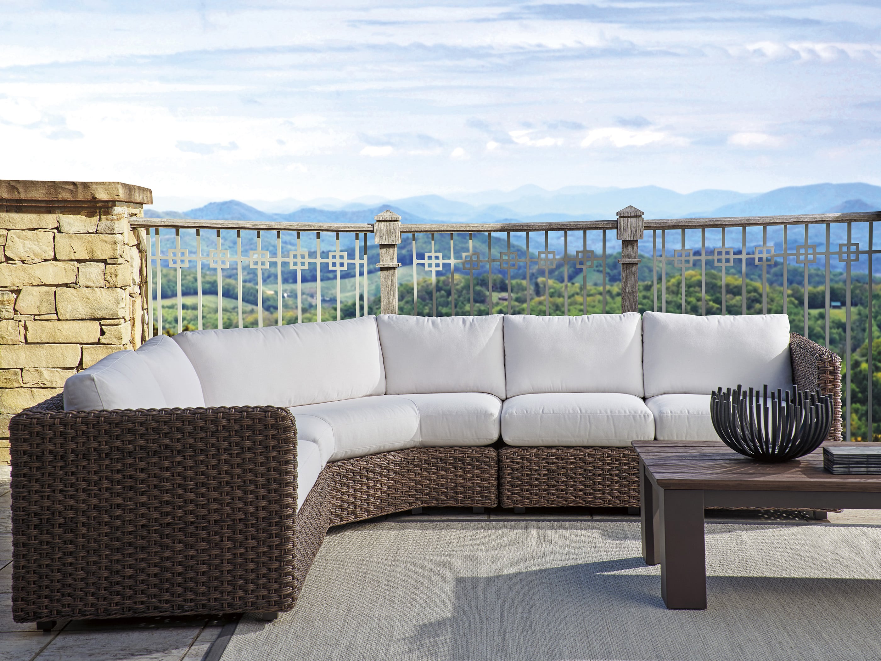 Tommy Bahama Outdoor Living Kilimanjaro 4-Seat Outdoor Sectional